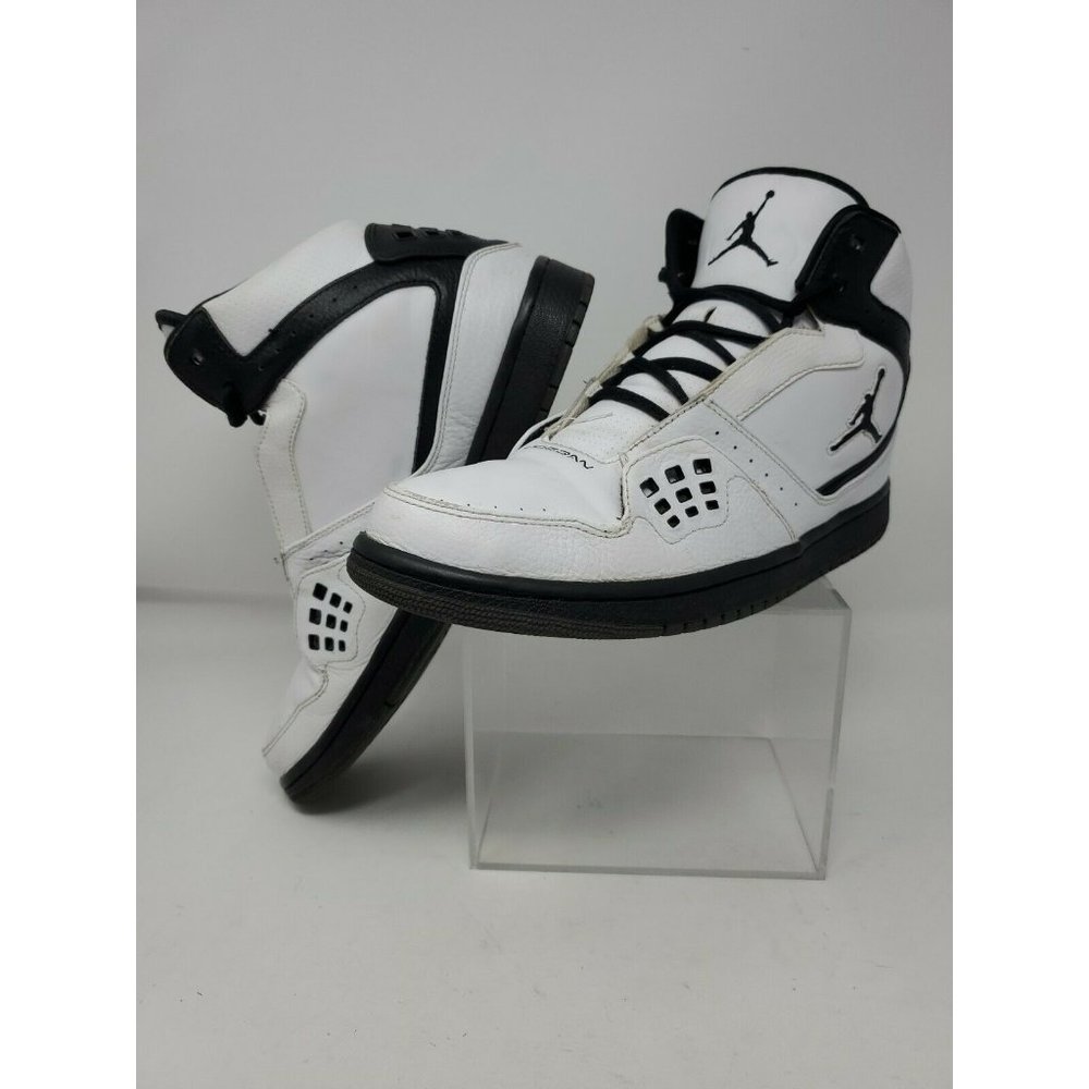 NIKE AIR JORDAN 1 FLIGHT WHITE/BLACK (US Men's Size 11) (372704-133)